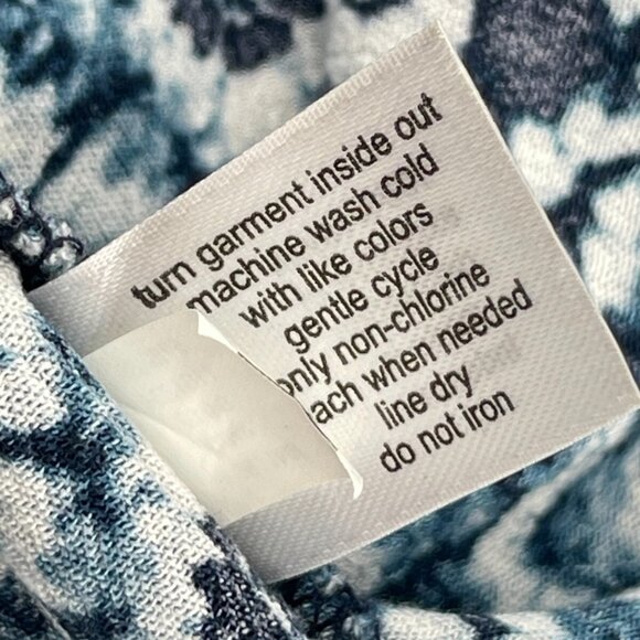 Lane Bryant Plus Short Sleeve Tasseled Tie Dye Pattern Shirt Top Blouse Size 20 - Picture 9 of 12